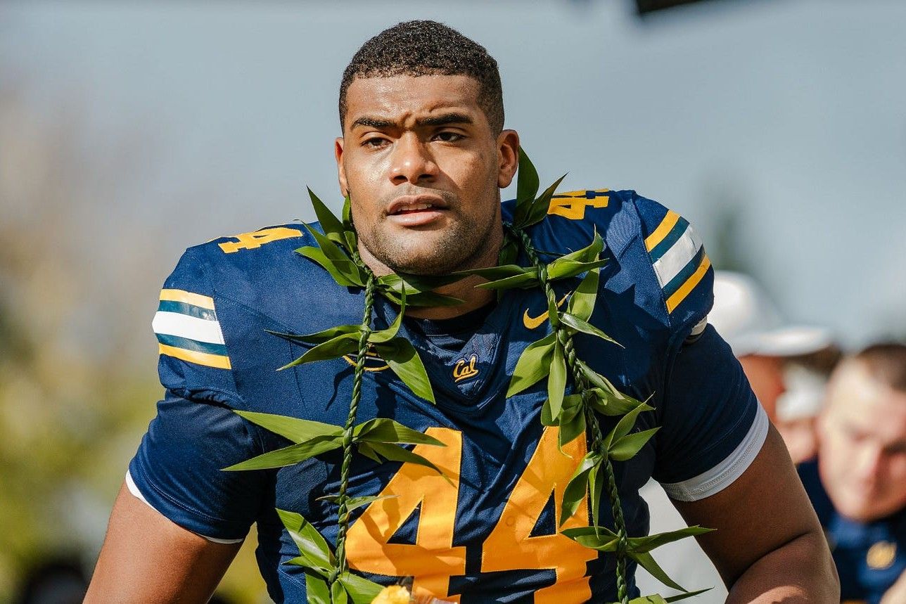 Bears sign UDFA DE Xavier Carlton